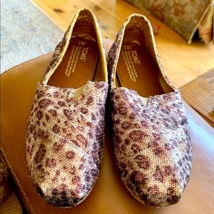 Leopard print sequin Toms. Size 7wide.